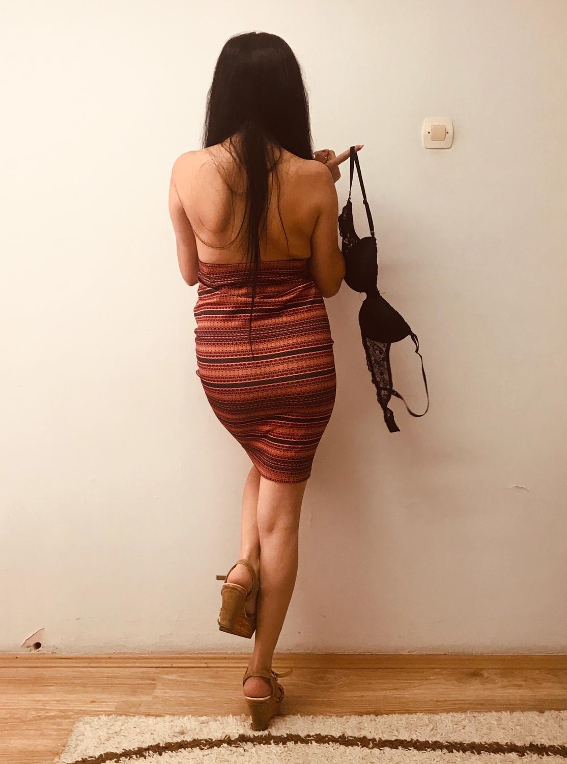 İzmir Kemalpaşa Escort